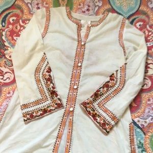 GORGEOUS Soft Surroundings embroidered tunic